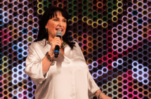 459 CINDY NOVOTNY: Defining Iconic Luxury & Identifying Its Heart