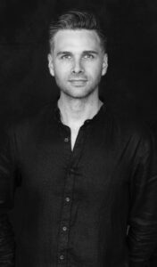 471 CHRISTOPHER CONFERO: Wedding Planning from the Inside Out